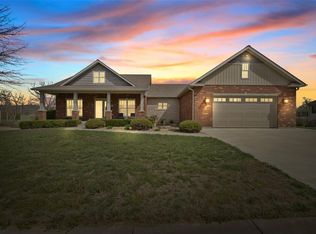 12433 Par Ln, Sainte Genevieve, MO 63670