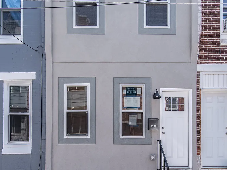 1549 S Woodstock St — Photo 17