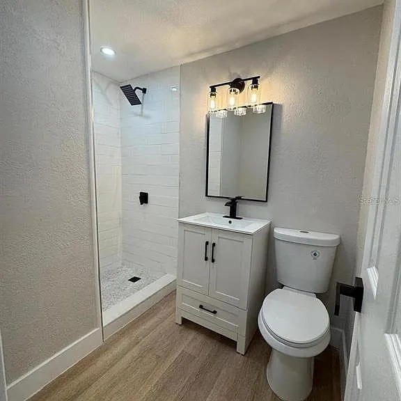 1809 Chase Ave — Photo 10