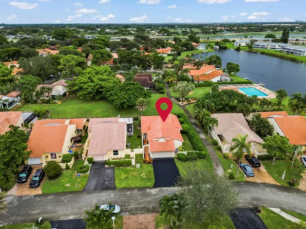 2055 NW 15th Place, Delray Beach, FL 33445