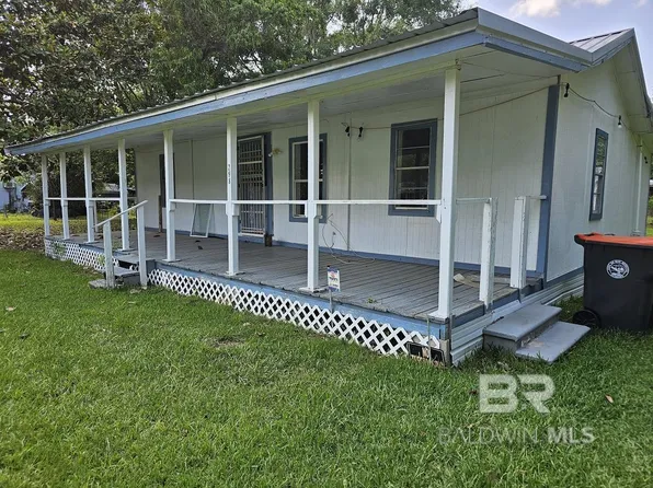 298 W Banyan St, Bay Minette, AL 36507