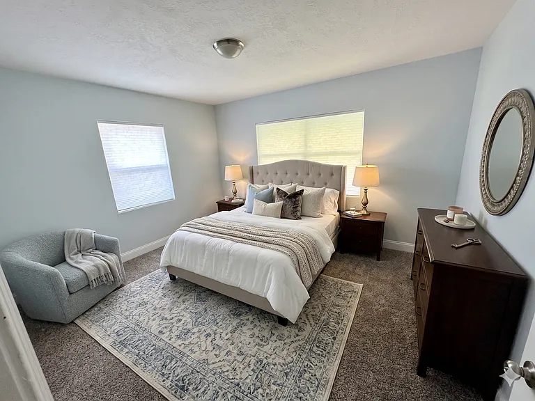 4721 E Castlewood Dr — Photo 8