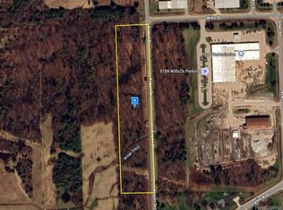 1 Airport Dr, Saint Clair, MI 48079