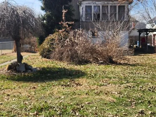 5 Maple Avenue, Moundsville, WV 25041