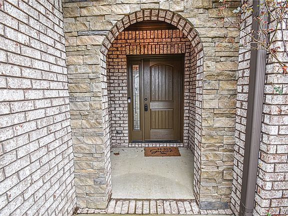 5th image of 11131 Patton Cir