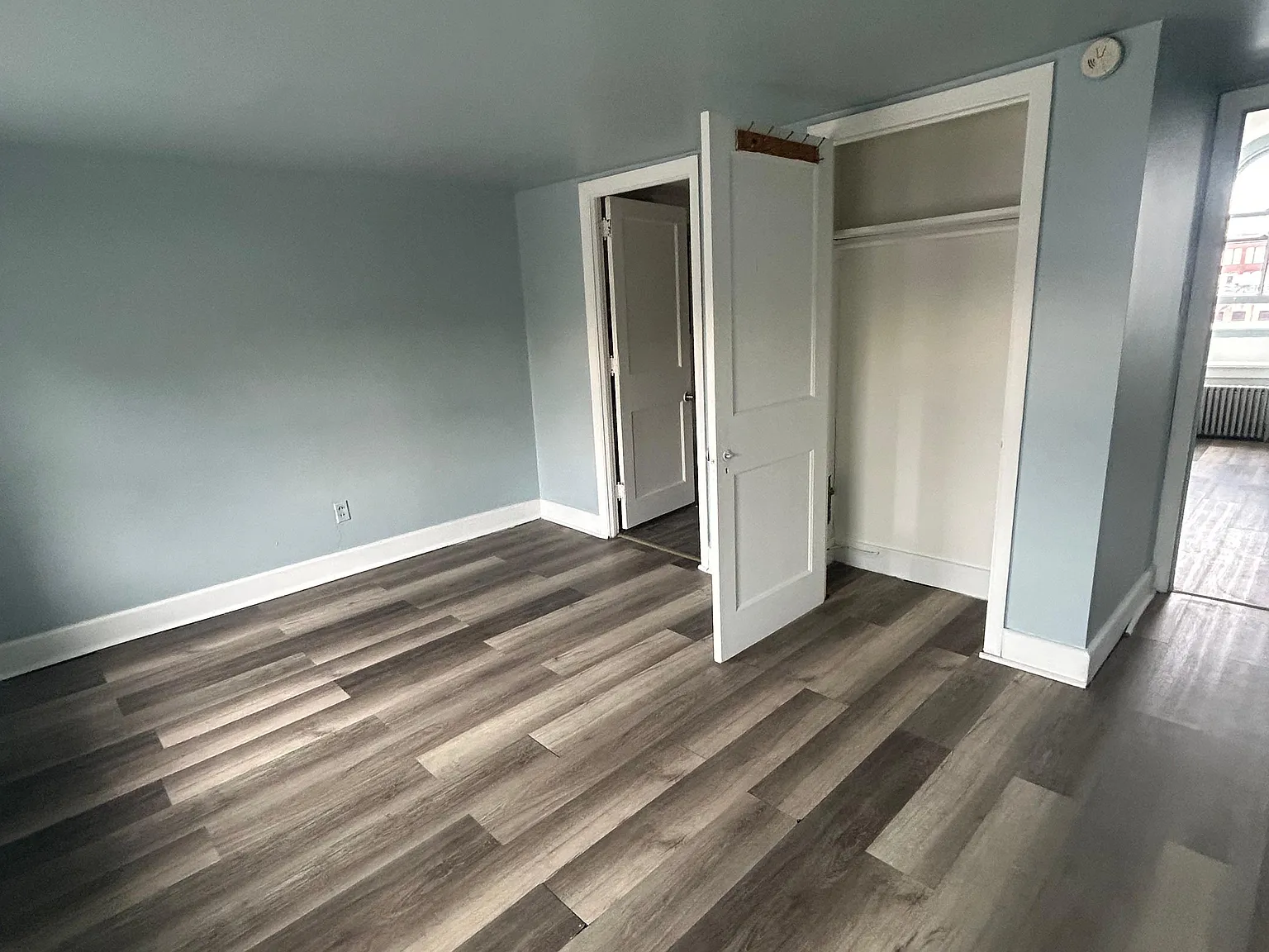 1 bed, 600 sqft, $880 — Photo 2