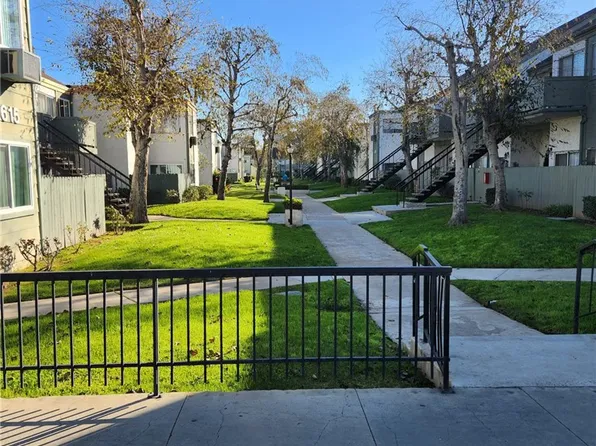 623 N Bristol St, Santa Ana, CA 92703