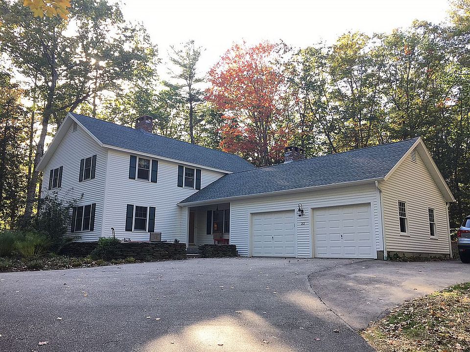 1st image of 32 Holly Hill Dr