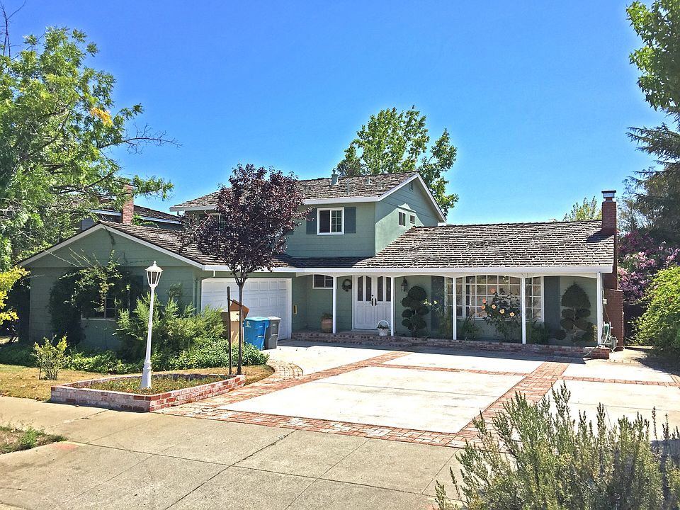 1st image of 10836 Linda Vista Dr