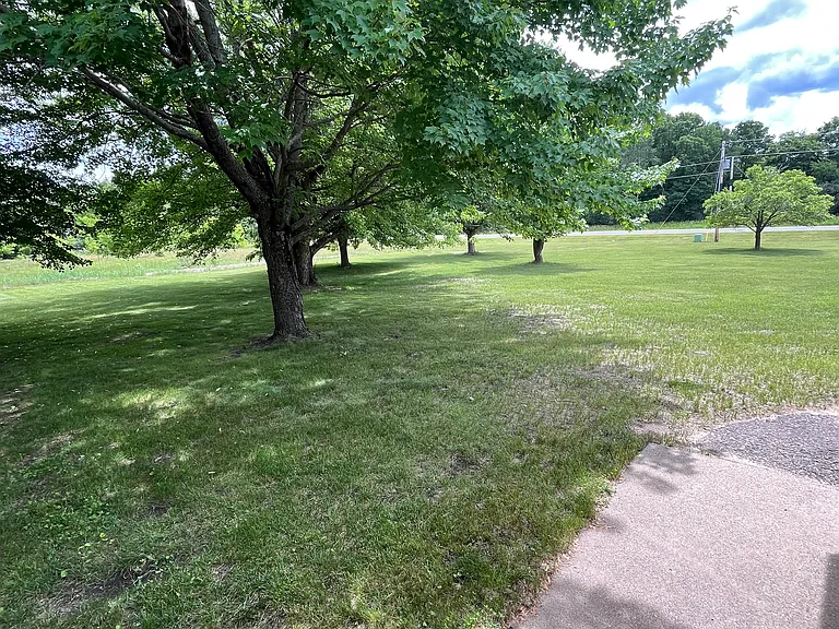 8621 Ryan Lake Dr NE — Photo 13