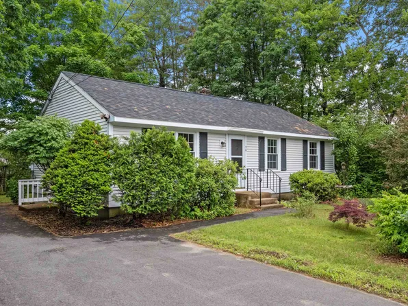 56 Webster Lake Road, Franklin, NH 03235