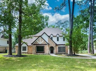 818 Stone Mountain Dr, Conroe, TX 77302