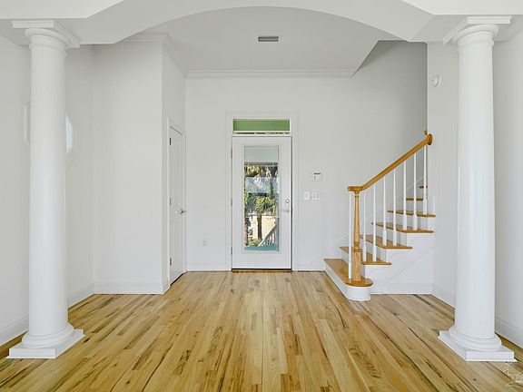 5th image of 1242 Parasol Pl