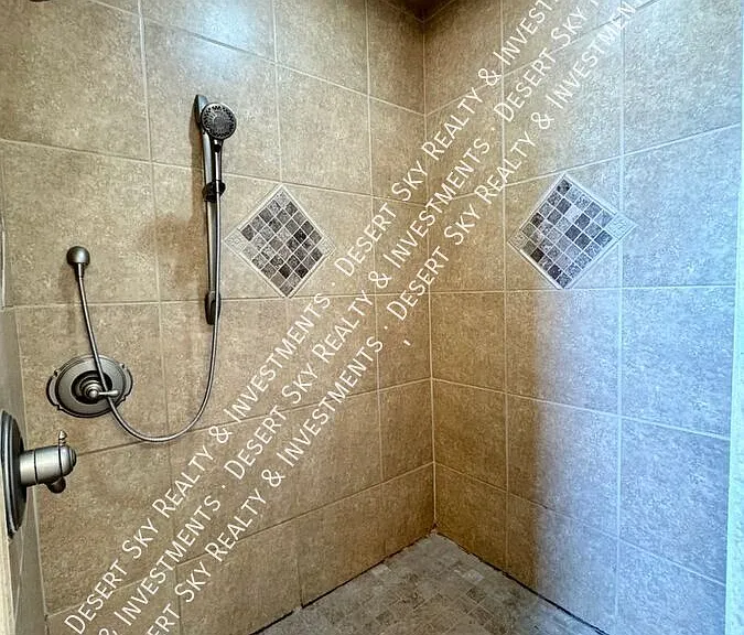 2355 Tuscan Hills Ln — Photo 30
