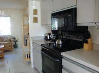 4th image of 204 Beach Park Ln #V67
