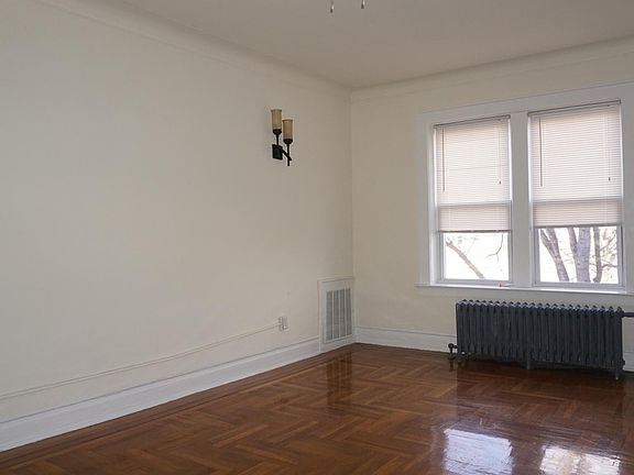 4th image of 30 Lenox Ave APT 305