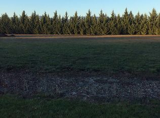 121 Wild Goose Ln, Roseburg, OR 97470