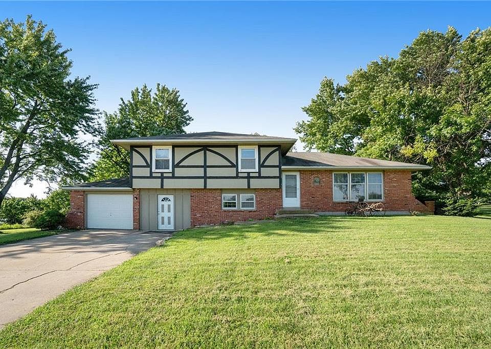 19035 54th St, Mc Louth, KS 66054 Zillow