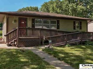 6305 Camden Ave, Omaha, NE 68104