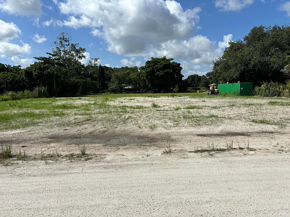 1st image of 13940 23rd Court N