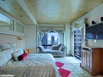 Rented by Sotheby's International Realty