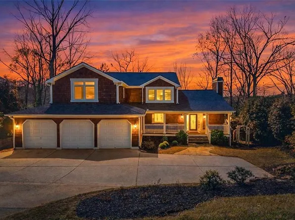 9230 Four Mile Creek Rd, Gainesville, GA 30506