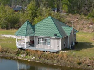 84 Satilla Church Rd, Baxley, GA 31513