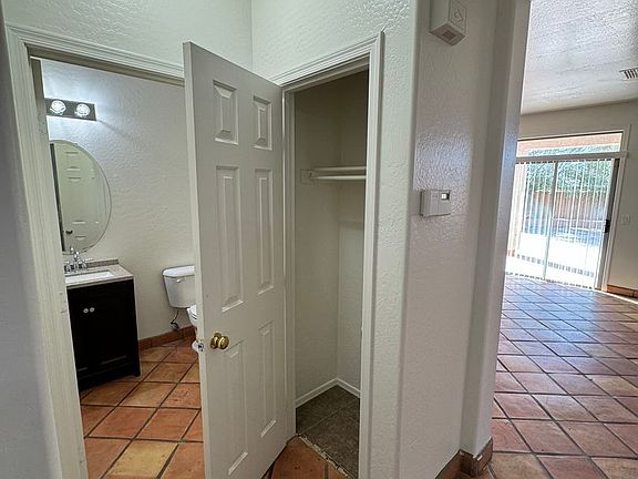 5th image of 6412 S 71st Dr