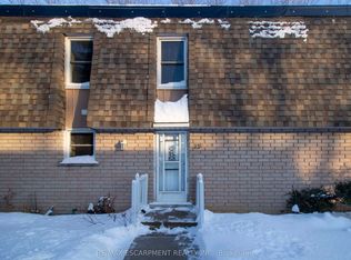 153 Limeridge Rd W #23, Hamilton, ON L9C 2V3