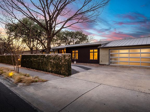 2nd image of 6802 Shoal Creek Blvd