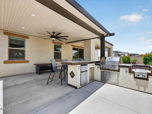 8401 N 172ND Lane, Waddell, AZ 85355