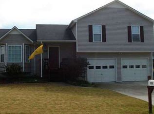 318 River Trace Dr, Villa Rica, GA 30180