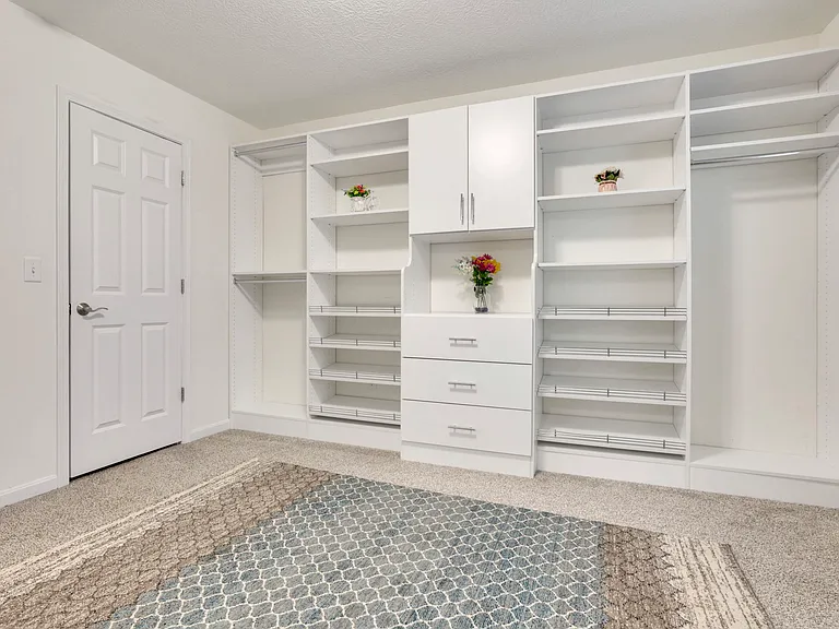 694 Dewmar Dr — Photo 36