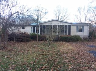 90 Cottonwood Ave, Grottoes, VA 24441