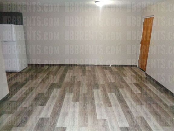 3rd image of 735 Trumbull St APT 7