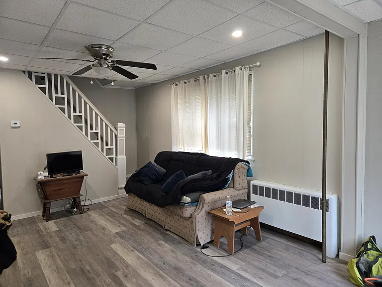 248 W Hazard St — Photo 3