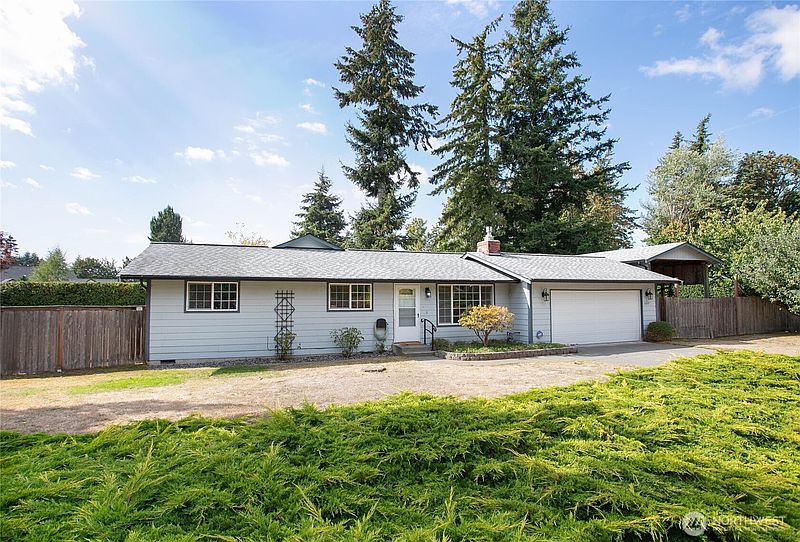 3rd image of 5649 Hudson Lane
