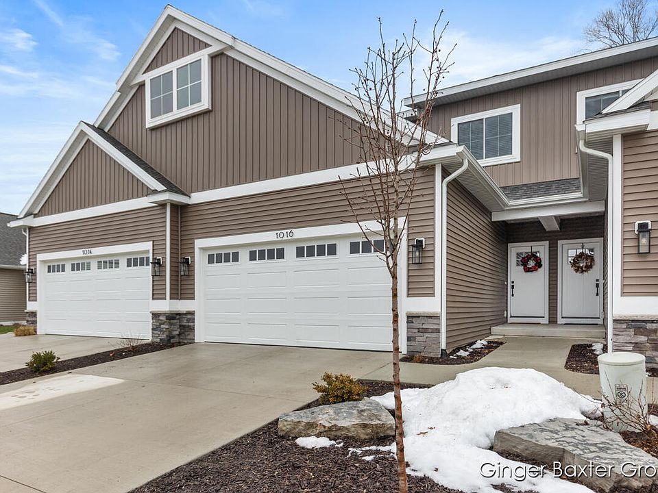 1st image of 1016 Castlebay Way Unit 9