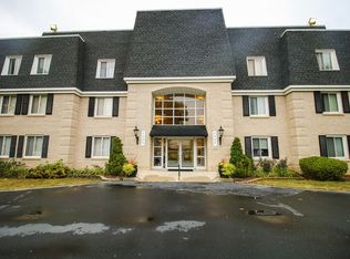 5548 Spring Brook Rd APT 106, Rockford, IL 61114