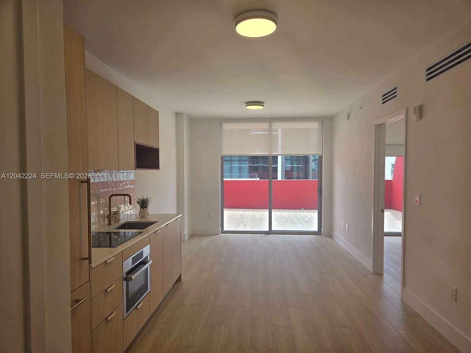 The Standard Midtown — Photo 2