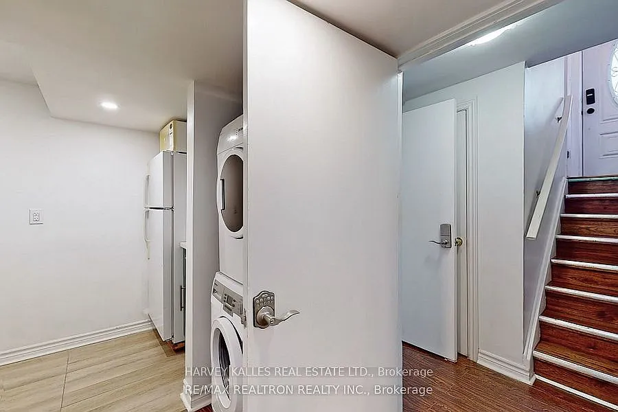 2 bed, $2,050 — Photo 2