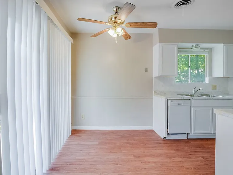 1503 Wheless Ln — Photo 10