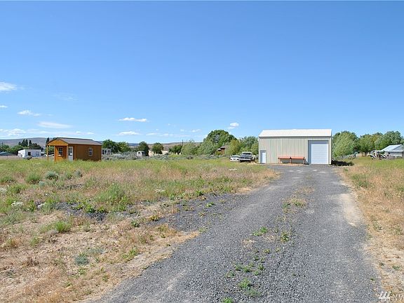 2nd image of 1176 State Highway 28 E