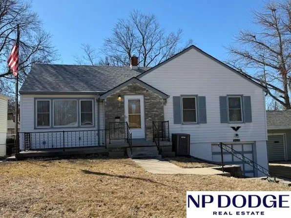5415 Boyd St, Omaha, NE 68104