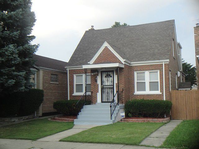 1st image of 7253 S Sacramento Ave
