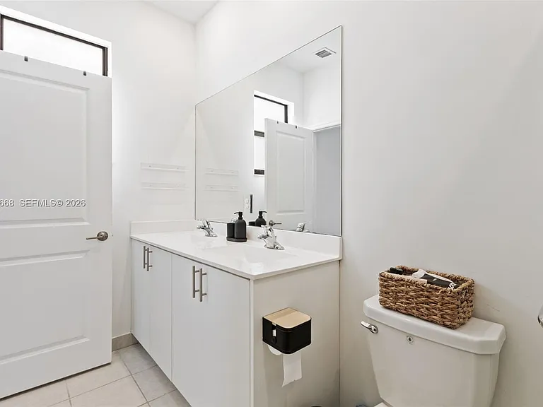 11844 SW 247th Ter #11844 — Photo 17
