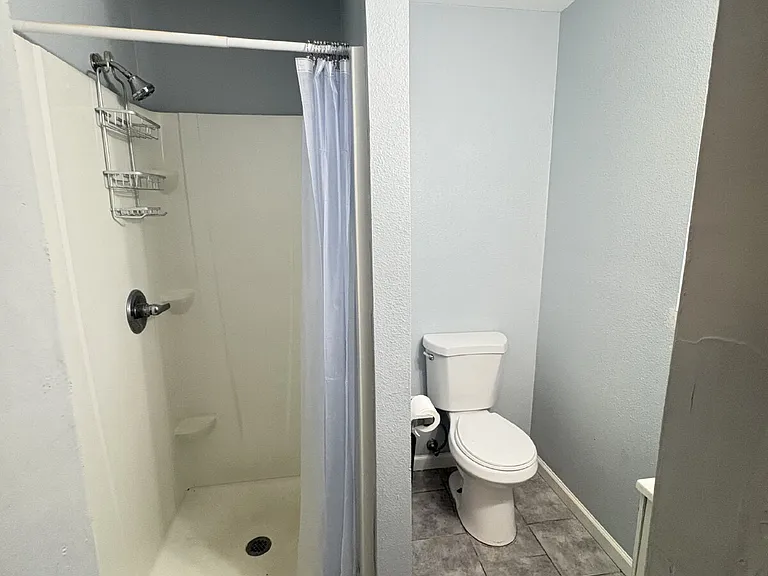 1717 Harris St #2 — Photo 12