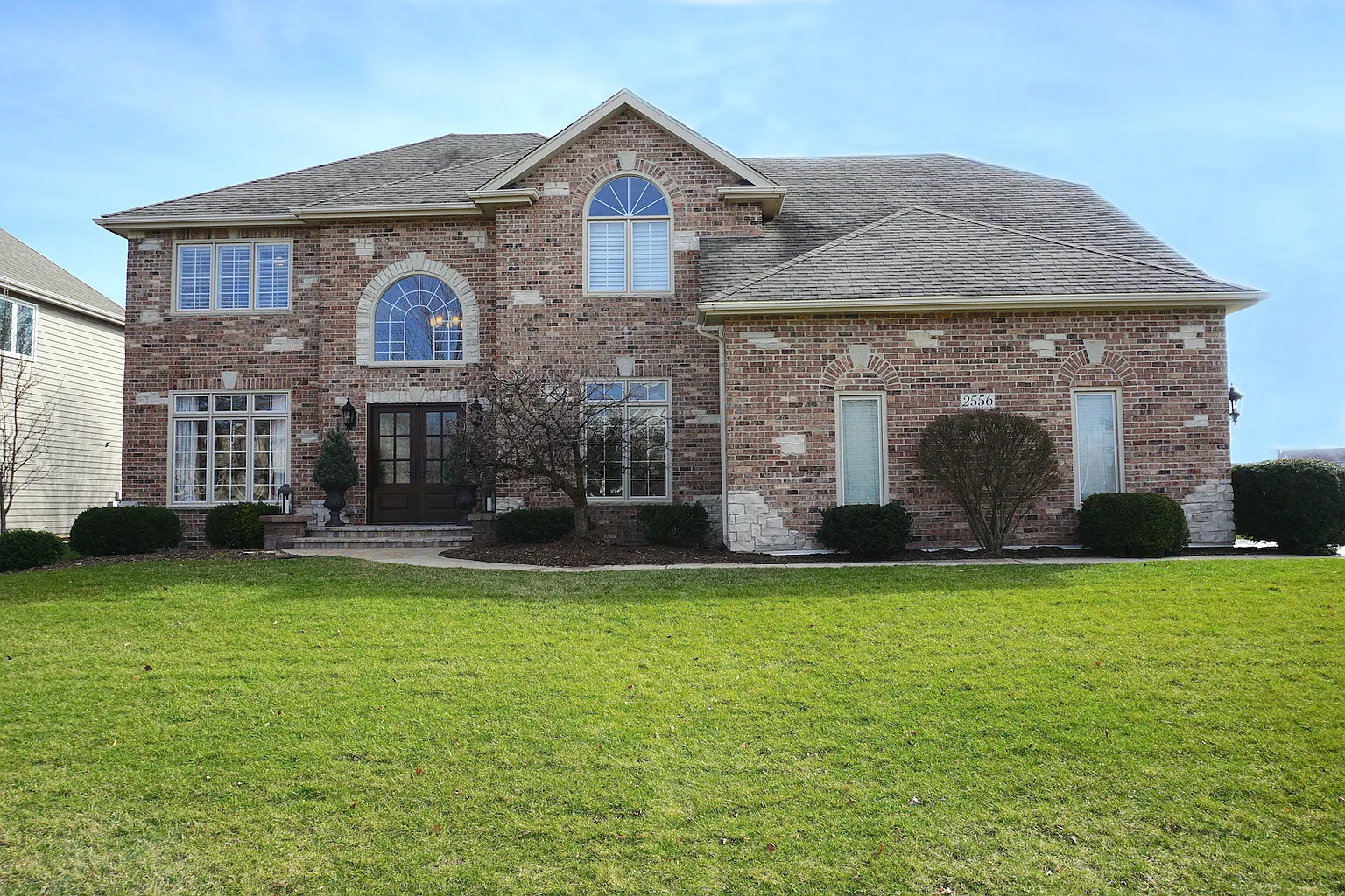 2556 Dewes Ln photo 1