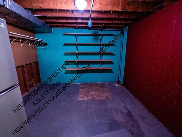1077 Rose St — Photo 29