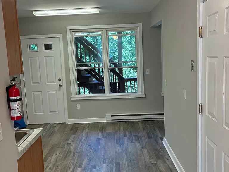 161 Caroline St #2 — Photo 1